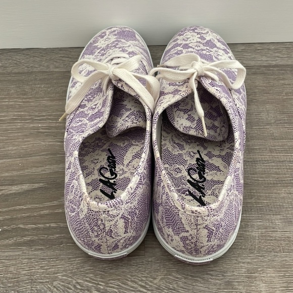 Purple and White Shoes, Size 9 - Picture 2 of 5